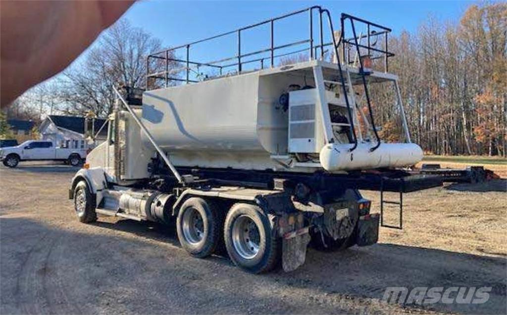 Finn T240 装料斗，气动吸粮机，升运机