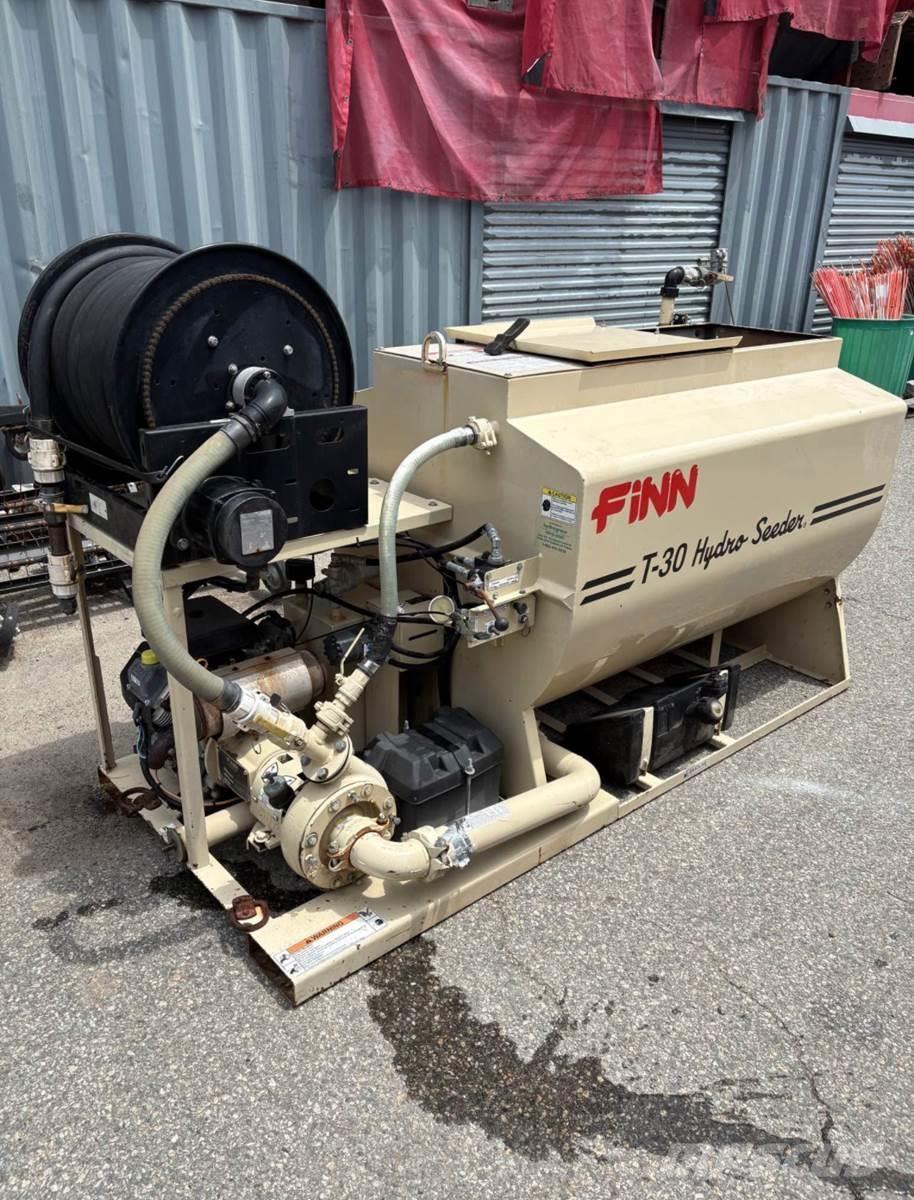 Finn T30 装料斗，气动吸粮机，升运机