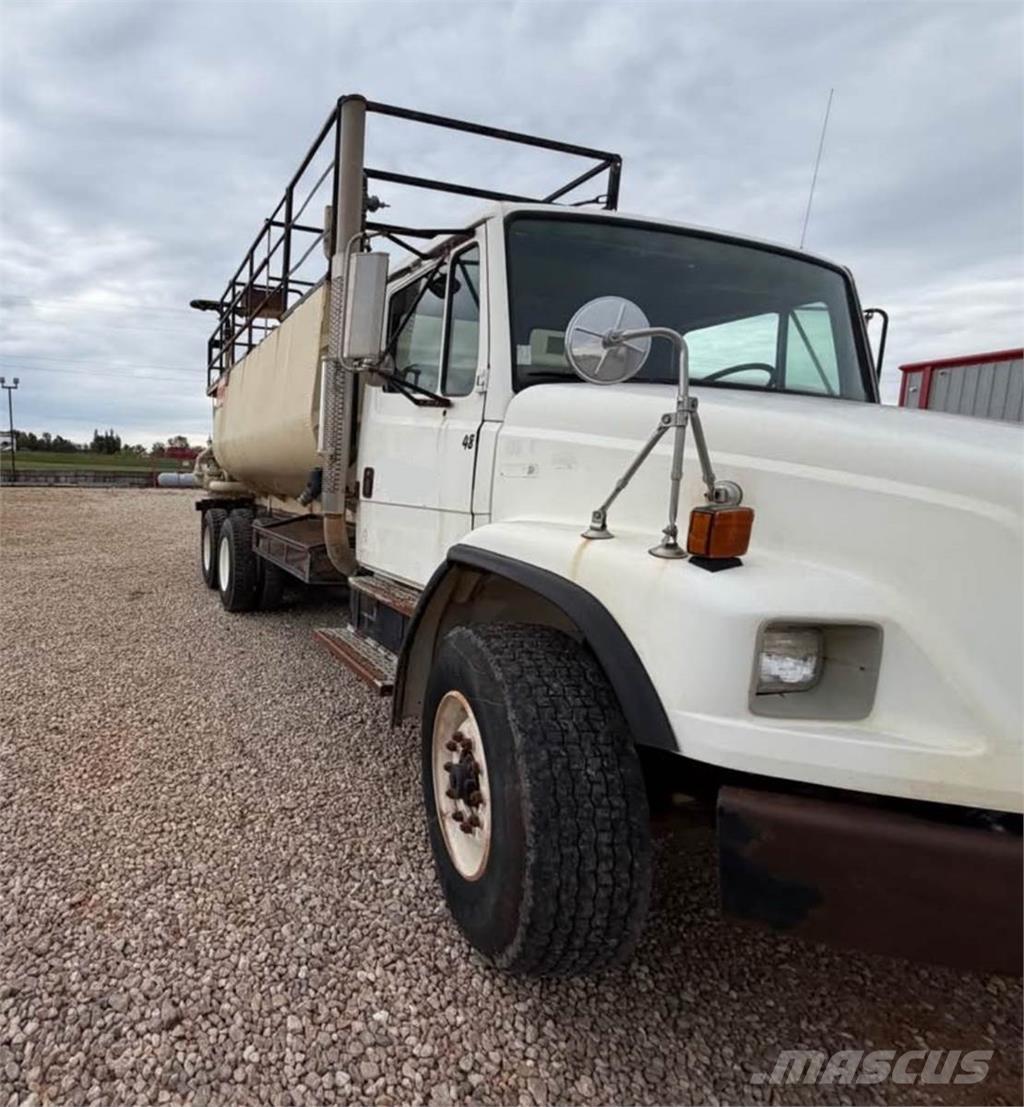 Finn T330 装料斗，气动吸粮机，升运机