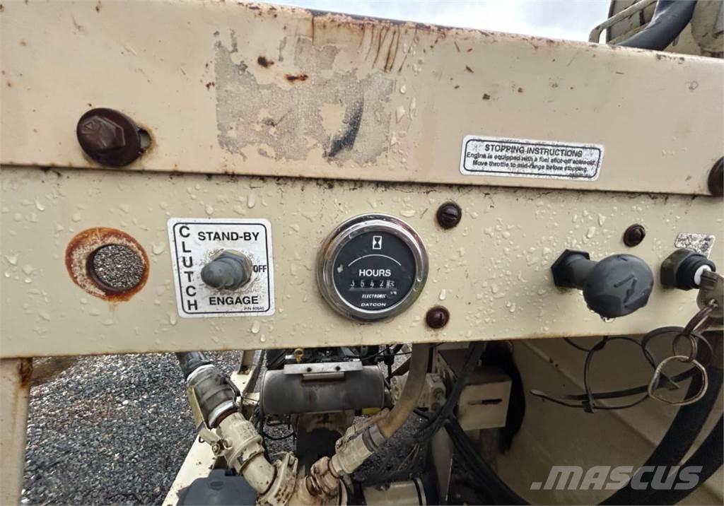 Finn T60T 装料斗，气动吸粮机，升运机