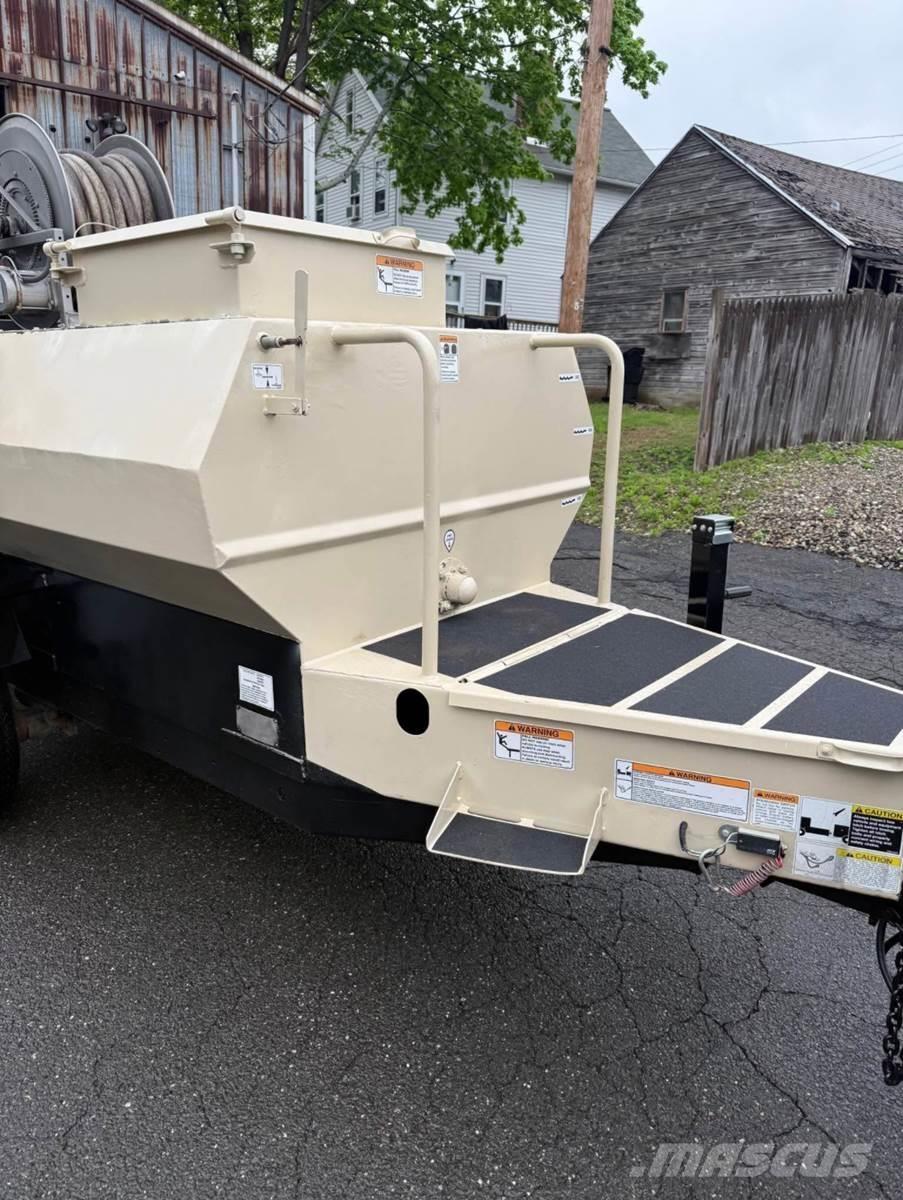 Finn T60T 装料斗，气动吸粮机，升运机
