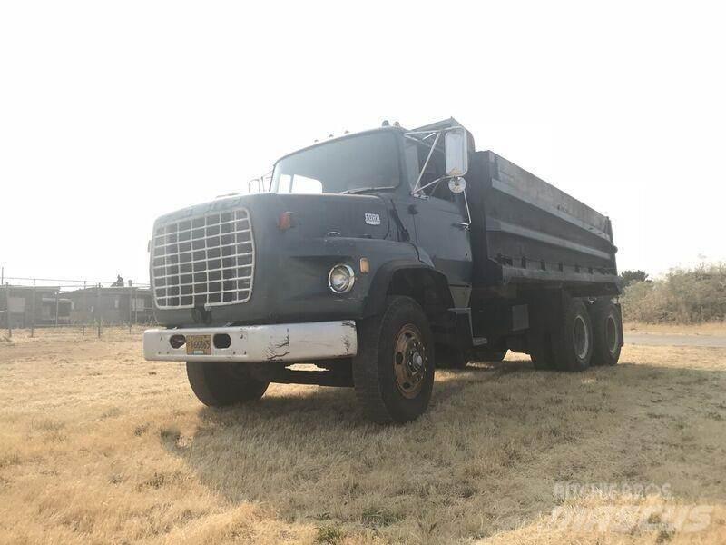 Ford 8000 自卸式货车