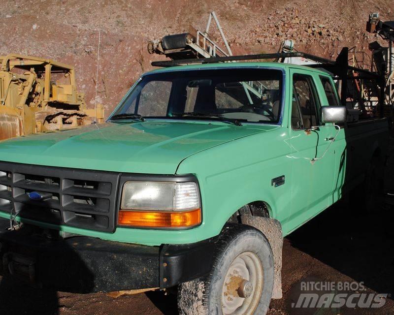 Ford F-250 皮卡车