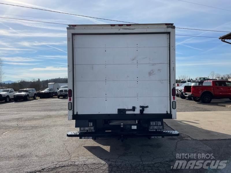 Ford F-350 厢式货车