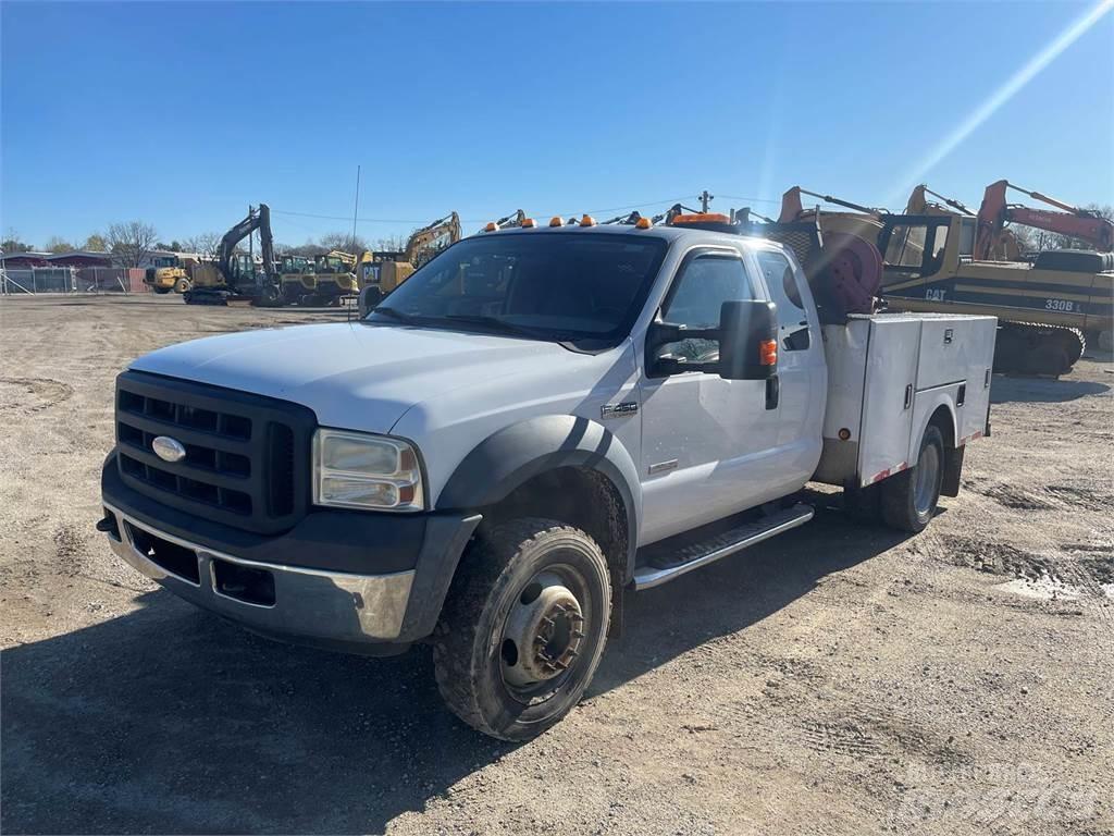 Ford F-450 市政车