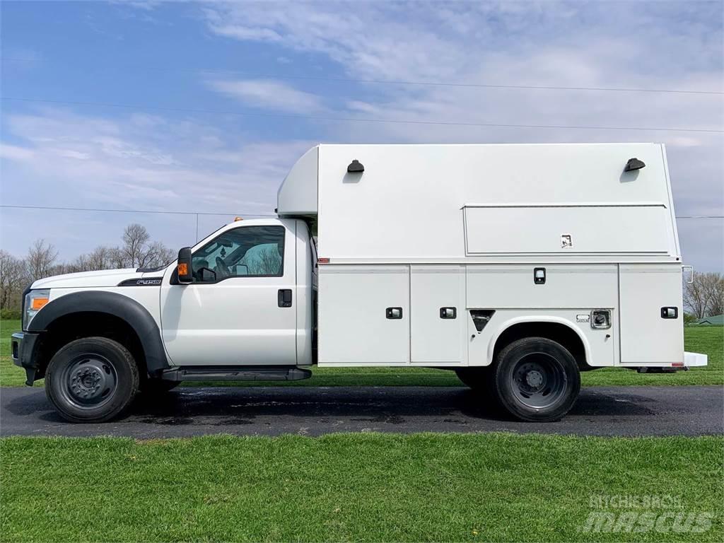 Ford F-450 市政车