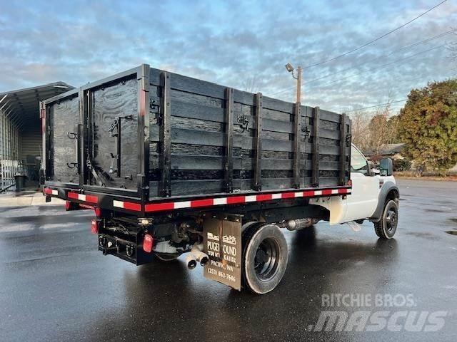 Ford F-550 自卸式货车