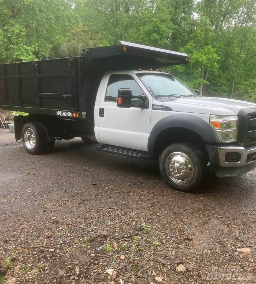 Ford F-550 自卸式货车