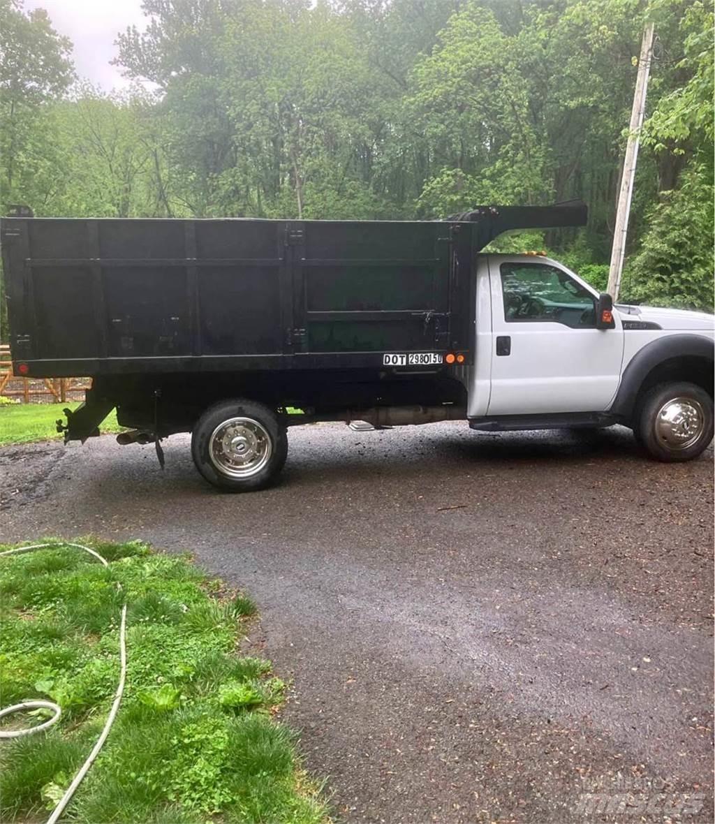 Ford F-550 自卸式货车