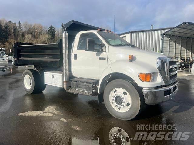 Ford F-650 平板车