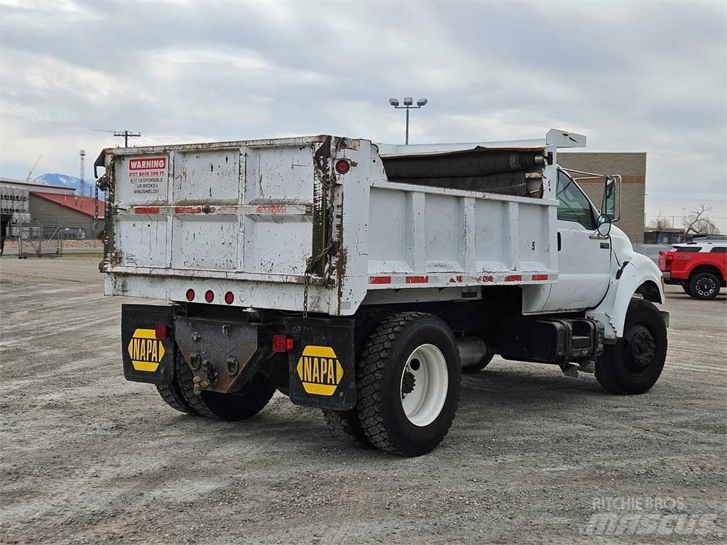 Ford F-650 自卸式货车