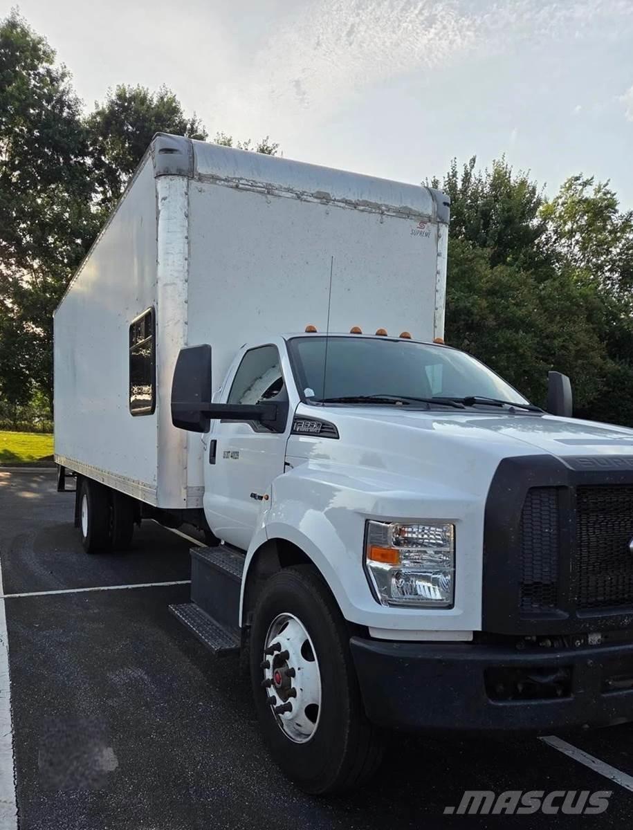Ford F-650 厢式货车