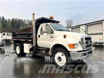 Ford F-750 自卸式货车