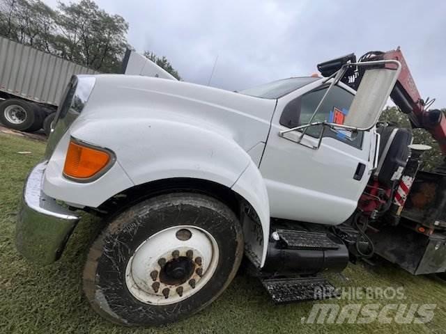 Ford F-750 其他货车
