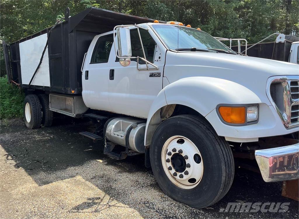 Ford F-750 自卸式货车