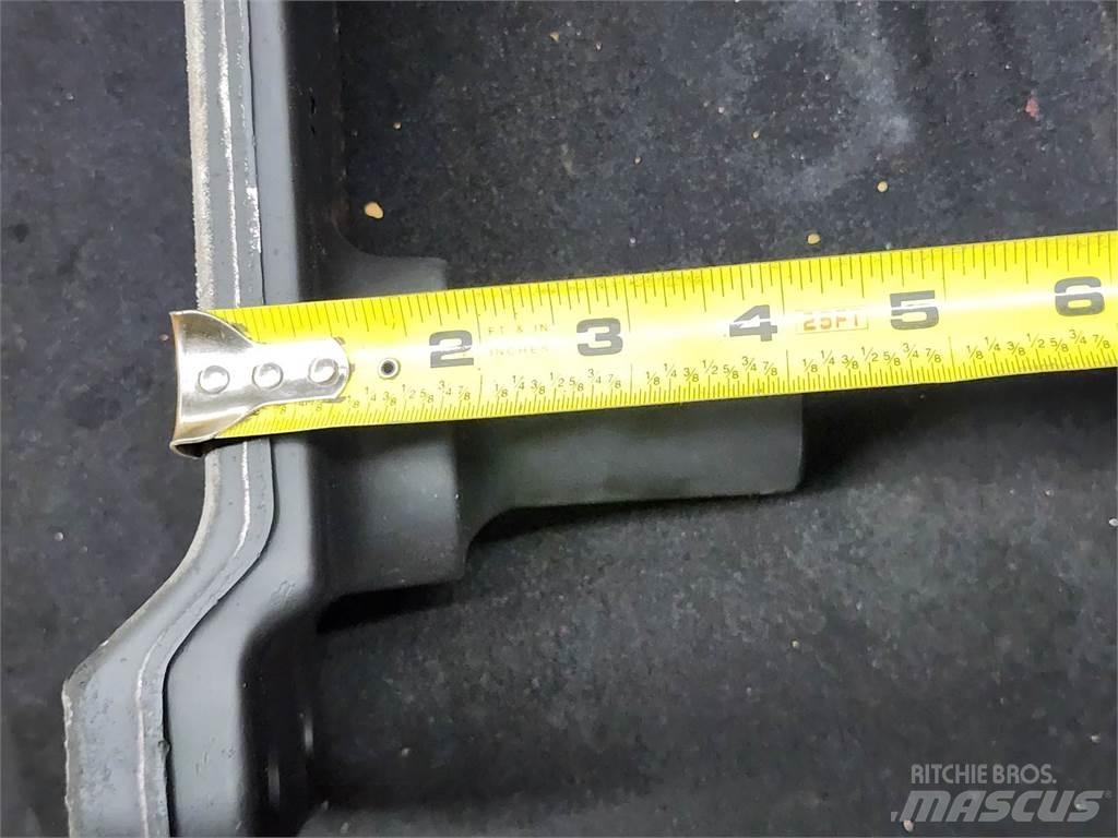 Ford L9000 发动机