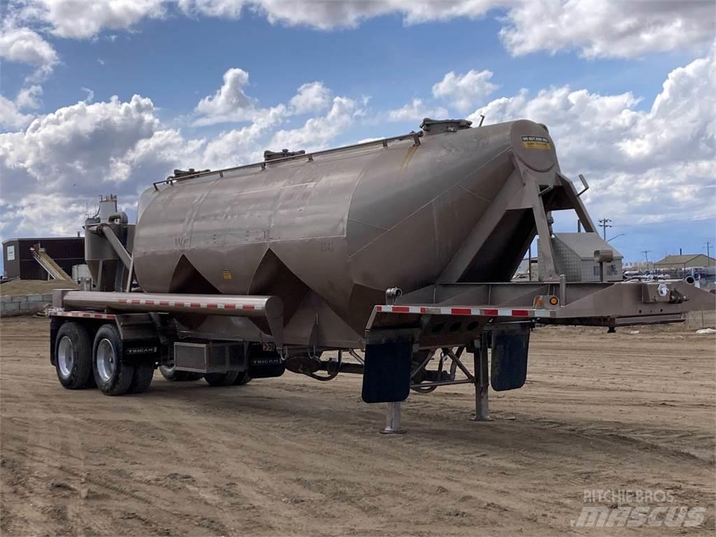 Fruehauf  罐式拖车