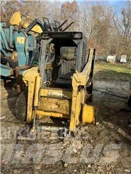 Gehl 5640E 滑移装载机