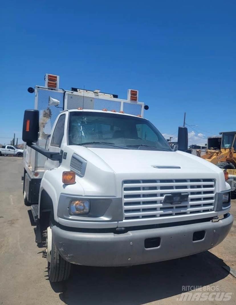 GMC 5500 起重车