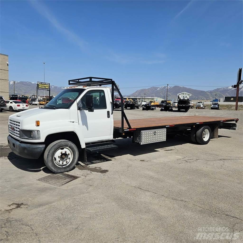 GMC C5500 平板栏板货车