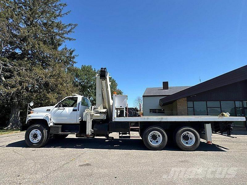 GMC C8500 木材起重机