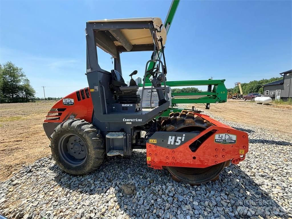 Hamm H5I 土壤压实机