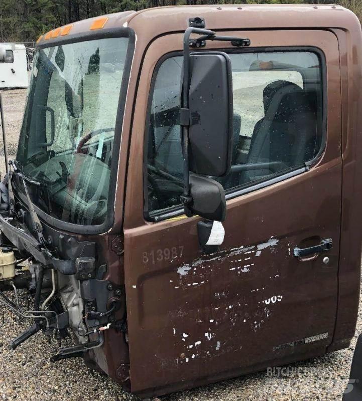 Hino 238 运输工具-其他
