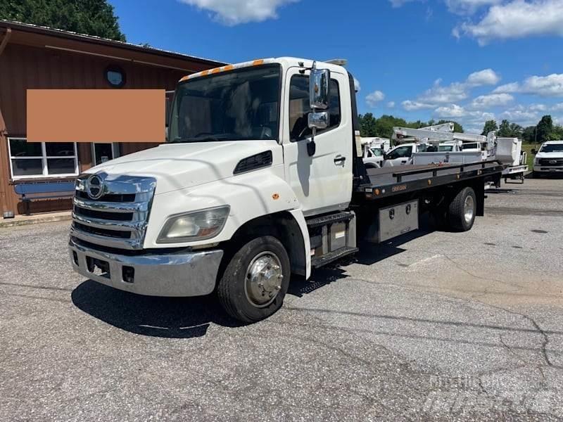 Hino 258 车辆运输车