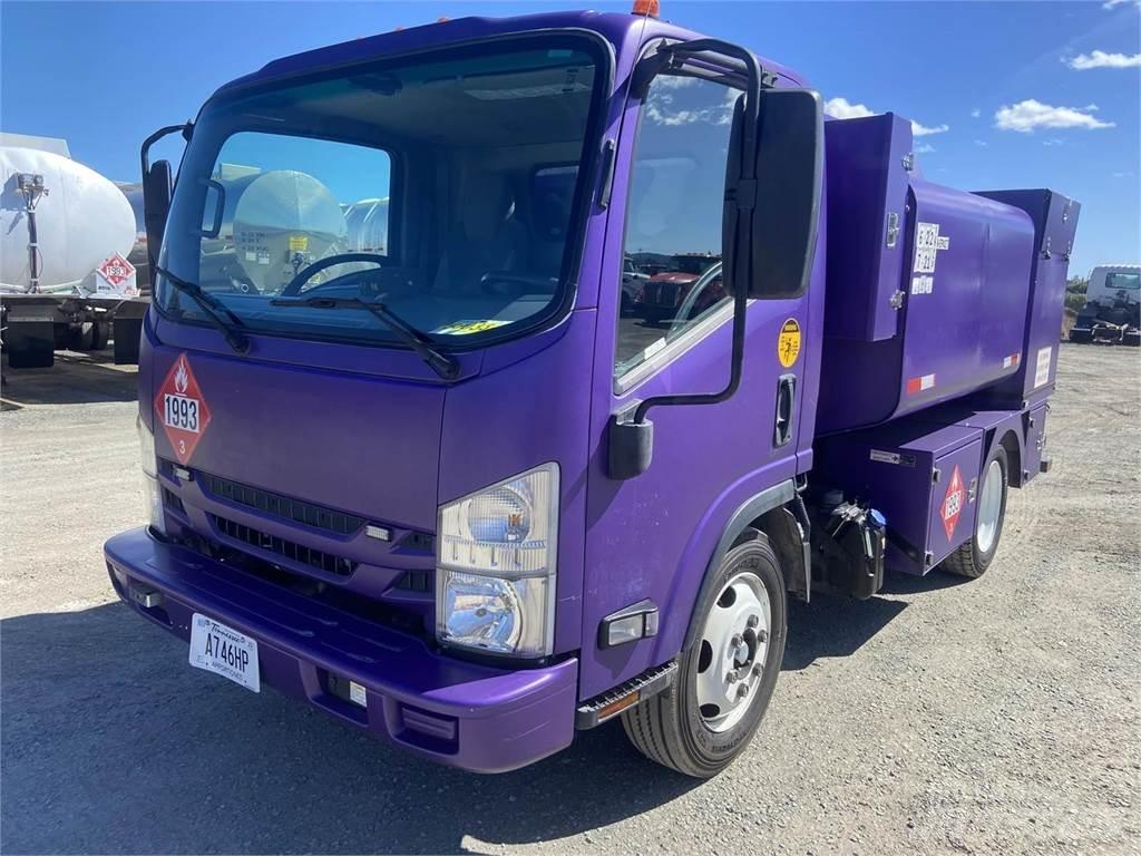 Isuzu NQR 油罐车