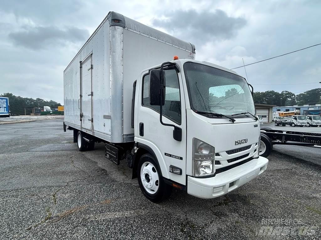 Isuzu NRR 牵引车