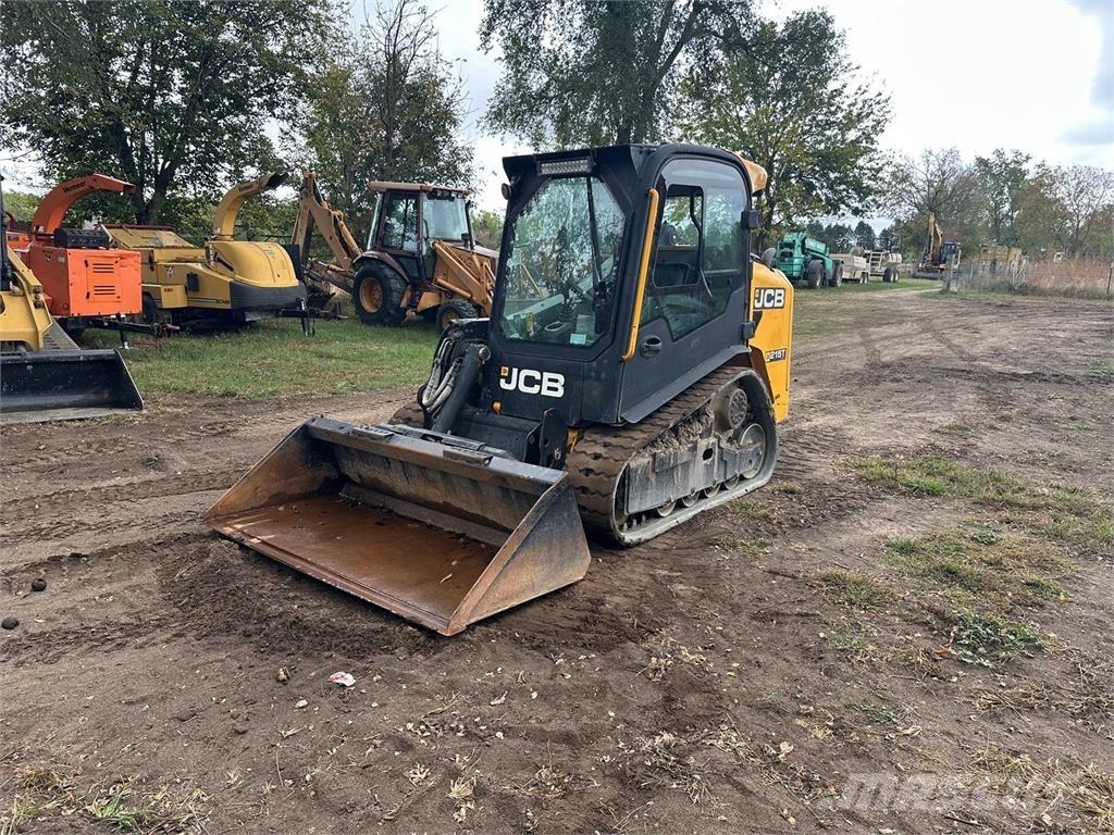 JCB 215T 滑移装载机