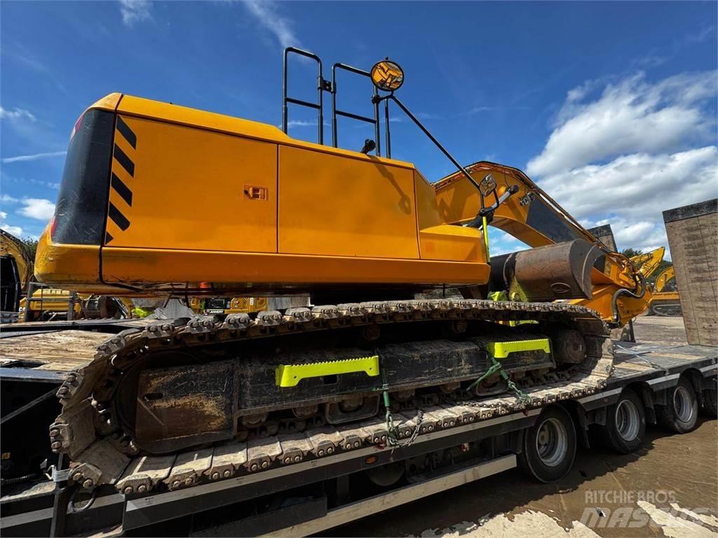 JCB 220XLC 履带挖掘机