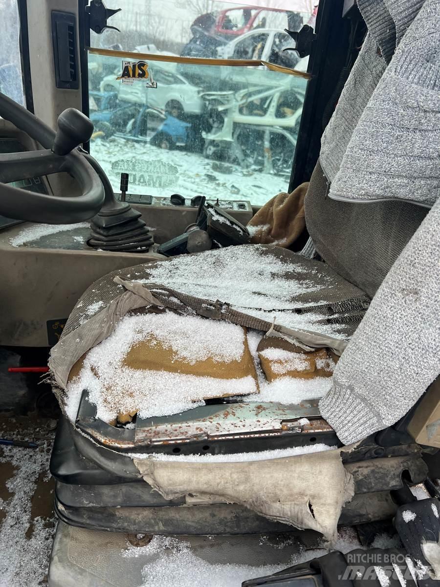 JCB 411 HT 轮式装载机