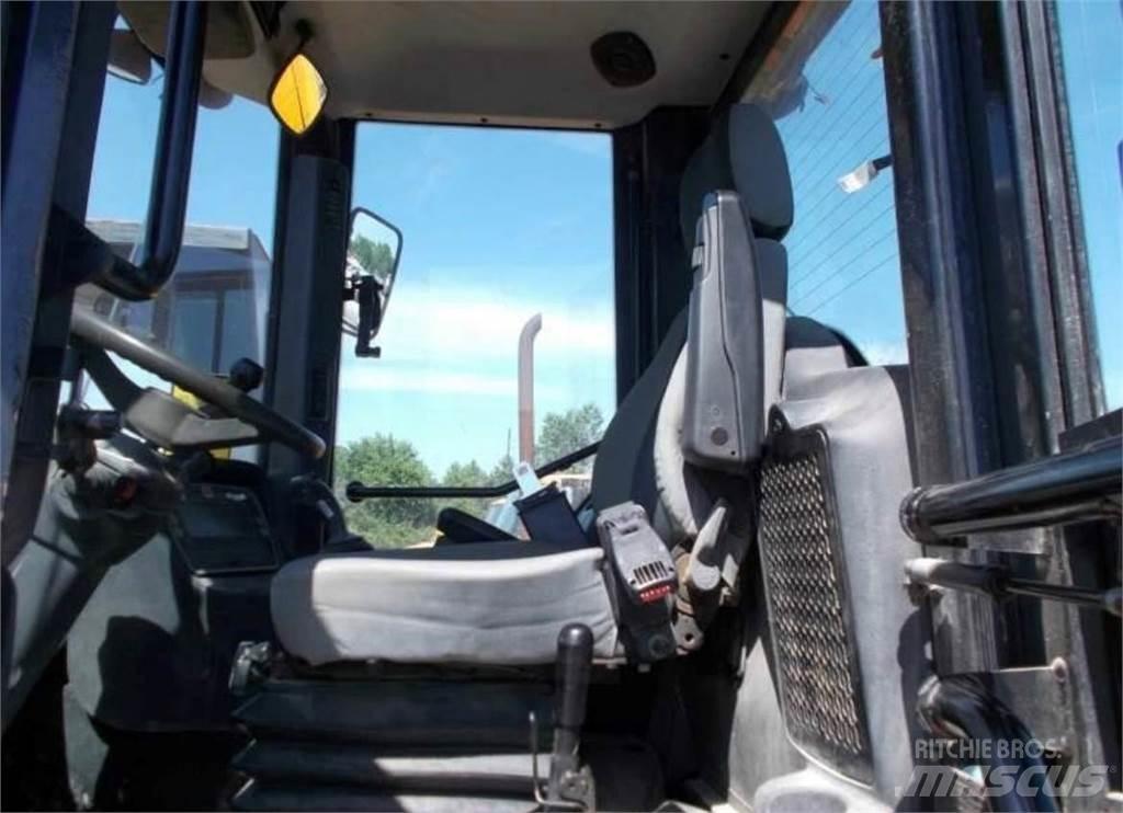 JCB 416 HT 轮式装载机