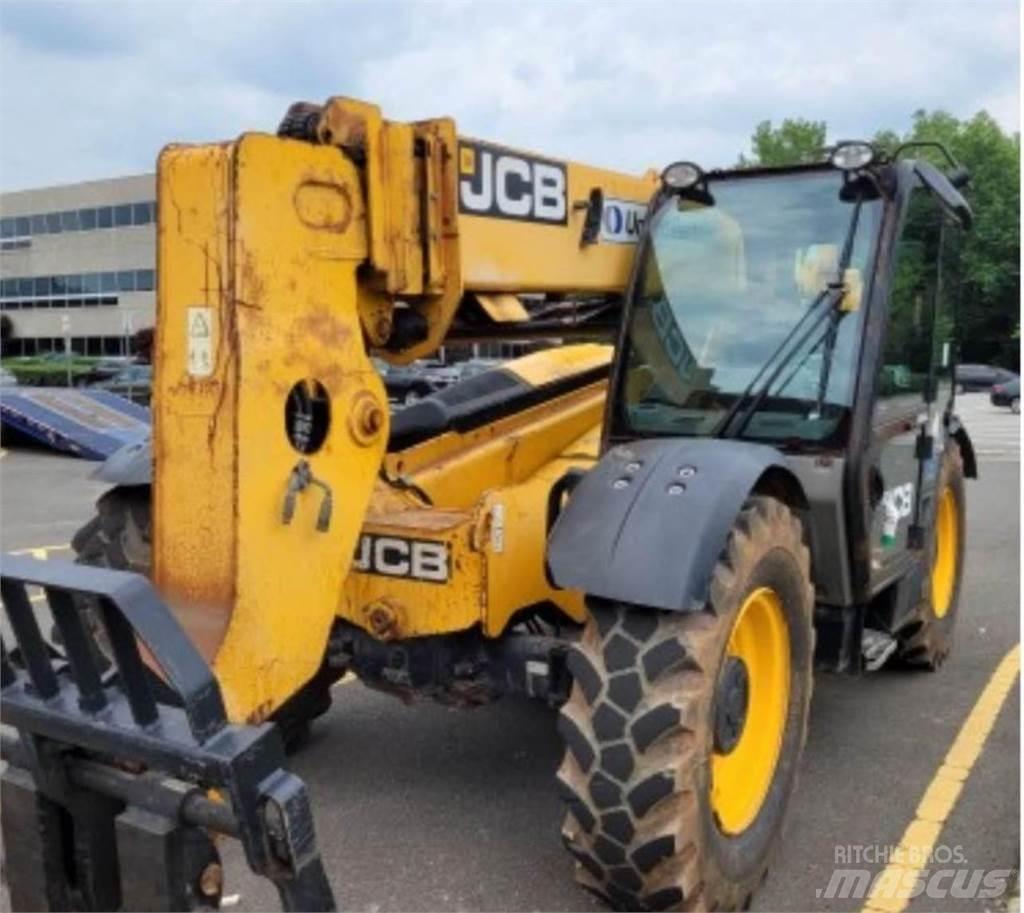 JCB 506-36 伸缩臂叉装车|叉装车