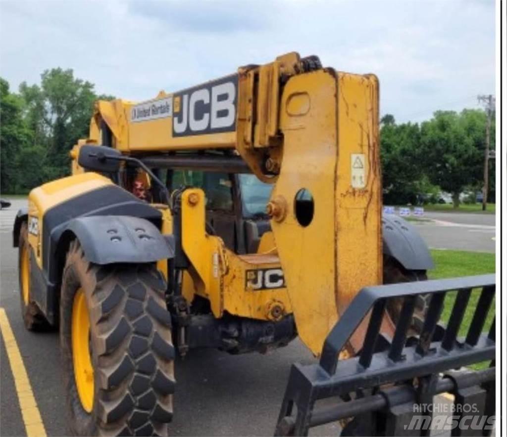 JCB 506-36 伸缩臂叉装车|叉装车