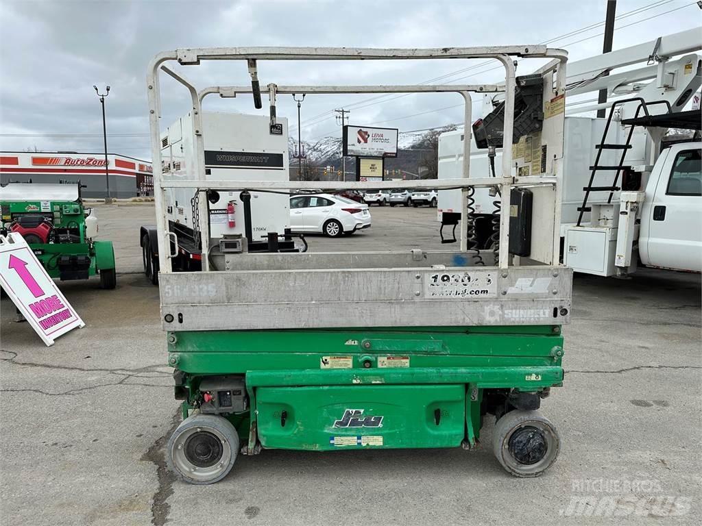 JLG 1930ES 剪叉式升降机