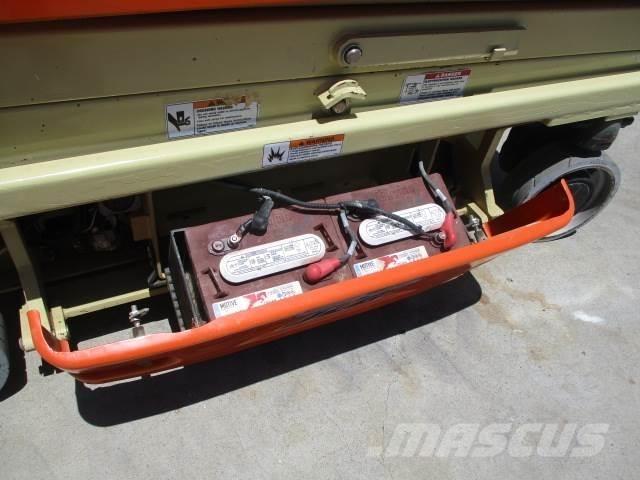 JLG 1930ES 剪叉式升降机