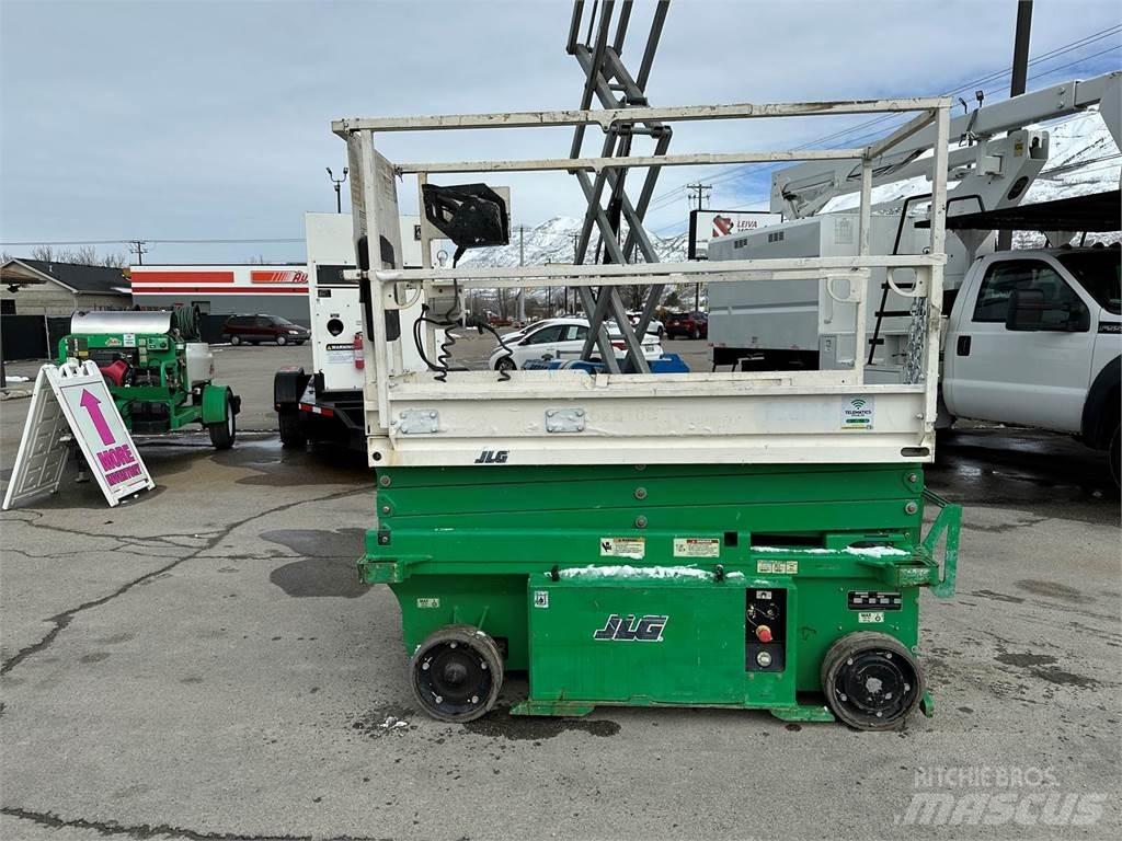 JLG 1932RS 剪叉式升降机