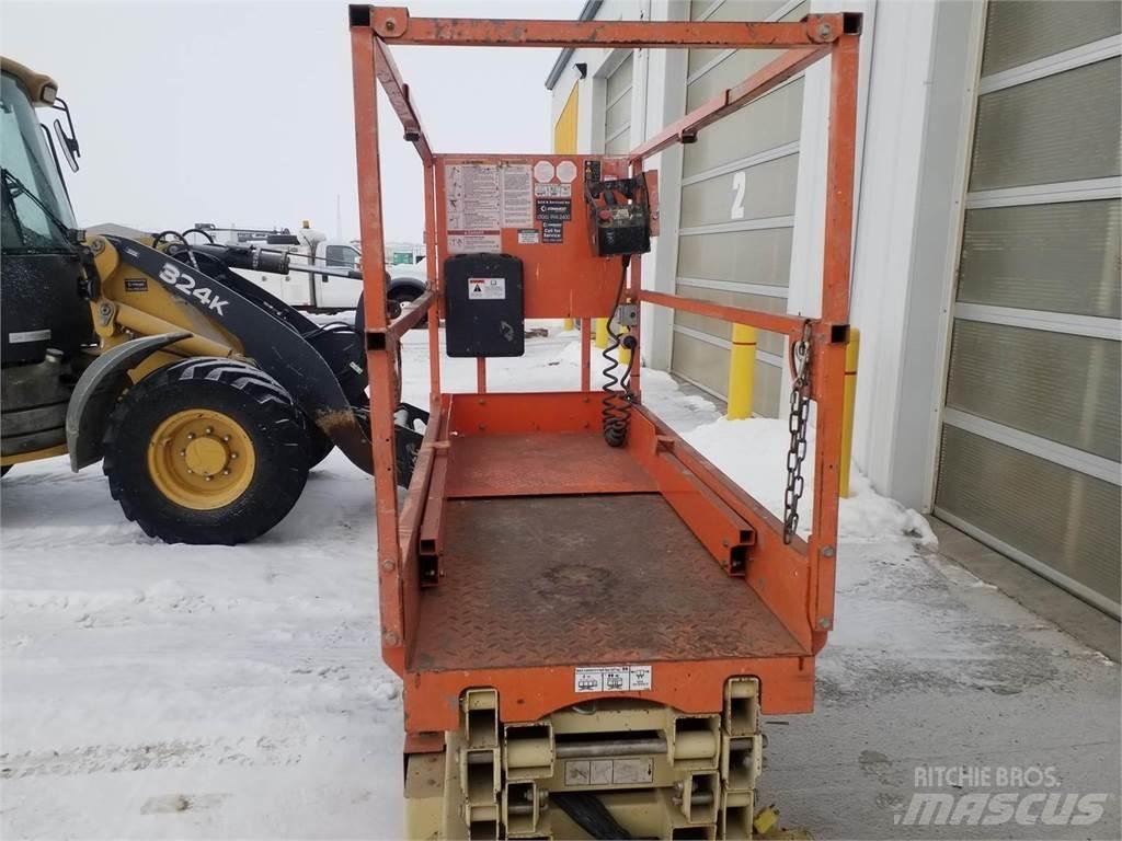 JLG 1932RS 剪叉式升降机