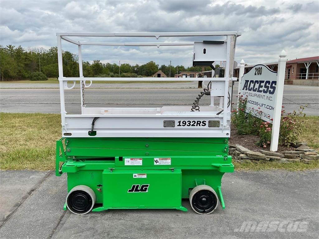 JLG 1932RS 剪叉式升降机