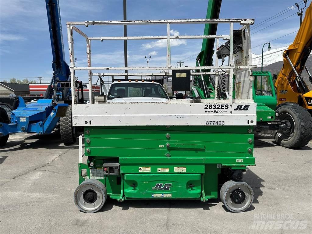 JLG 2632ES 剪叉式升降机