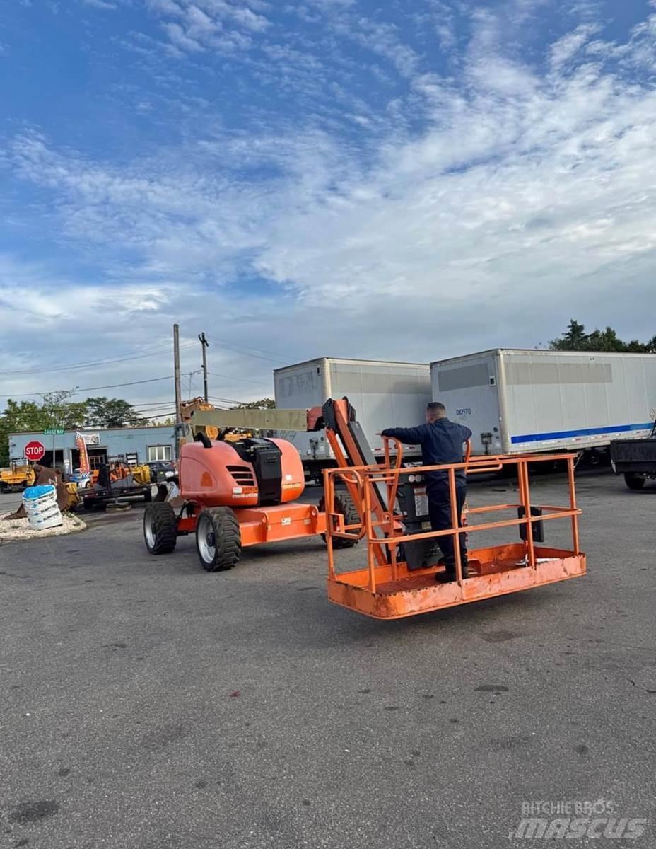 JLG 600AJ 其他升降机和高空作业平台