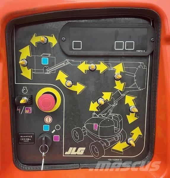 JLG 600AJ 其他升降机和高空作业平台