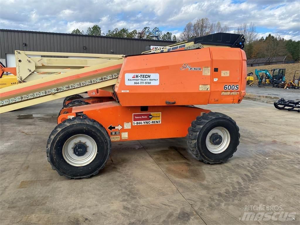 JLG 600S 直臂高空工作平台