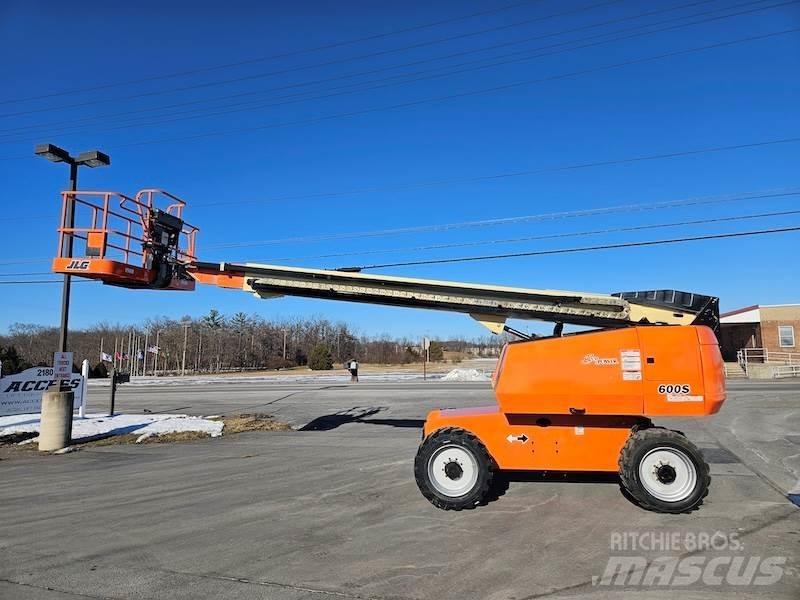 JLG 600S 直臂高空工作平台