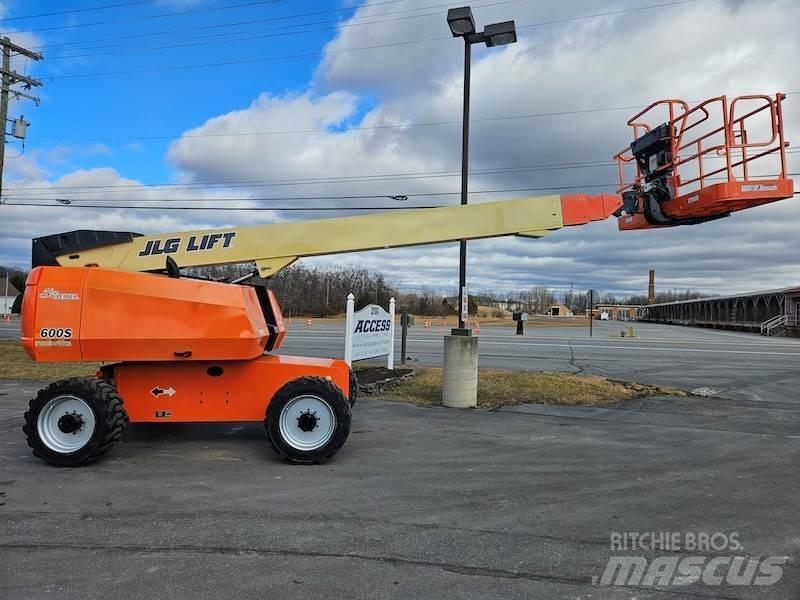 JLG 600S 直臂高空工作平台