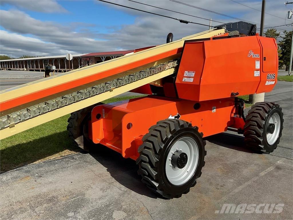 JLG 600S 其他升降机和高空作业平台