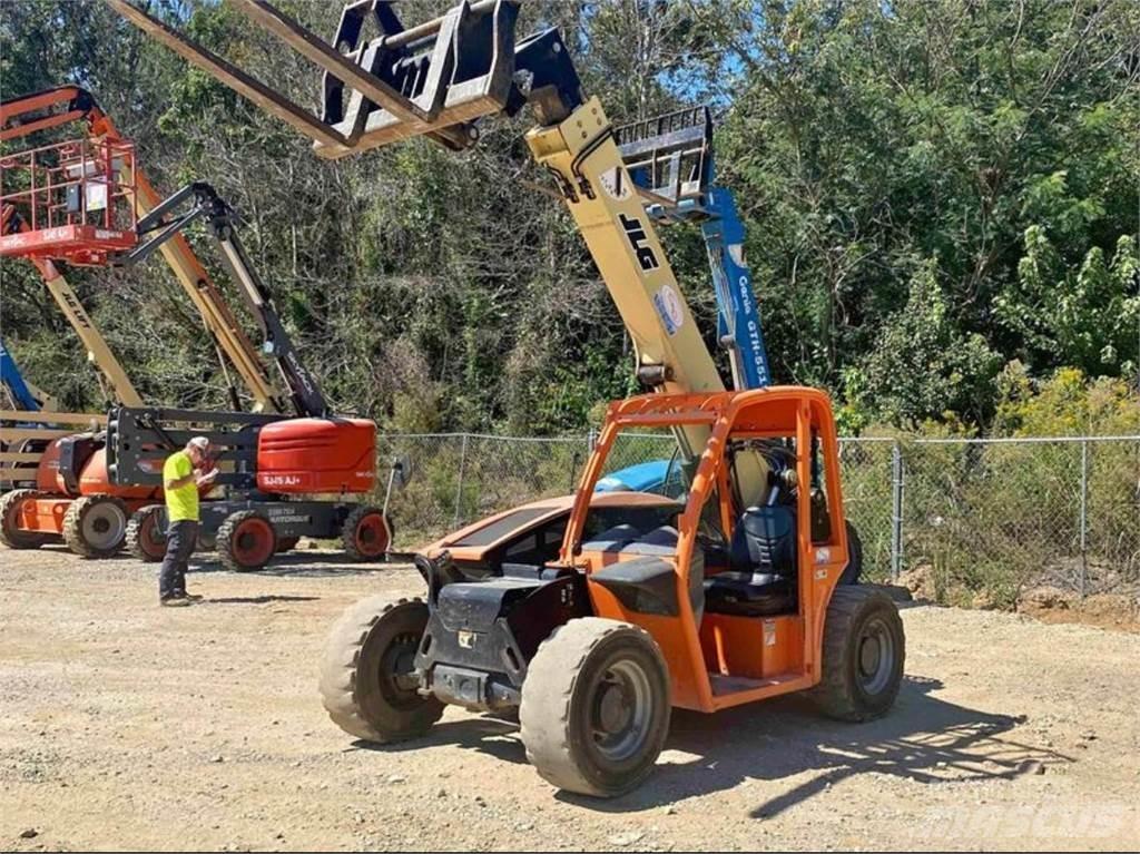 JLG G5-18A 伸缩臂叉装车|叉装车