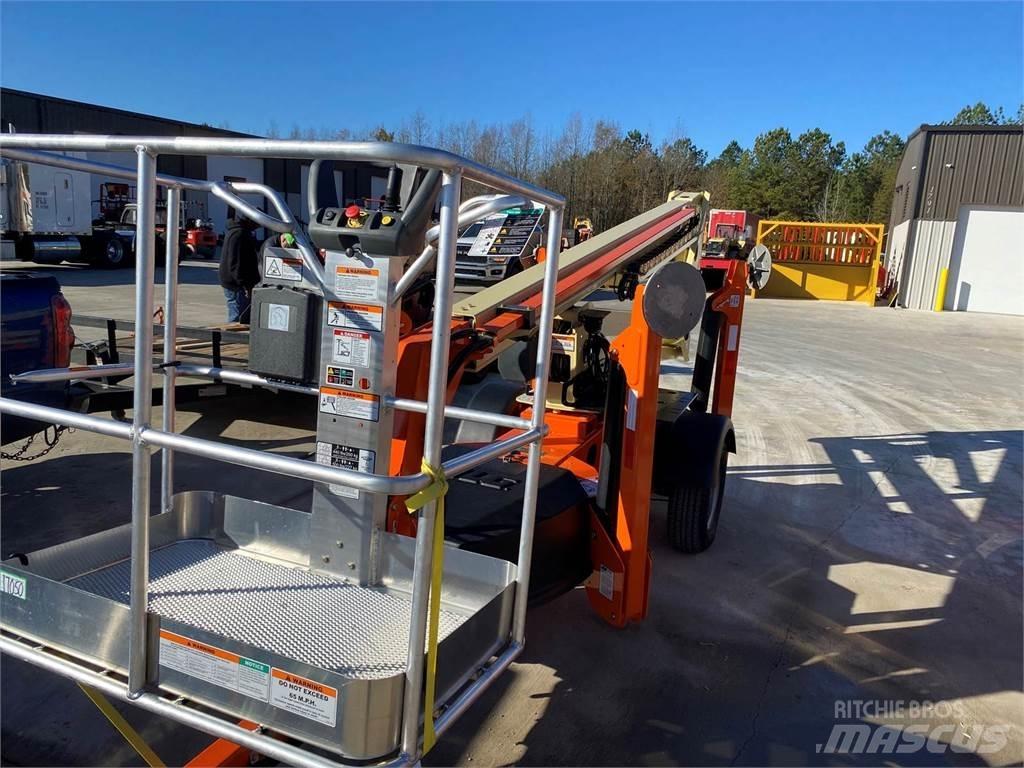 JLG T350 拖拉移动式高空作业平台
